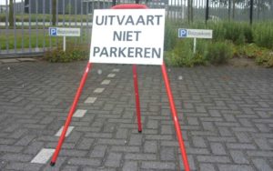 Tekstborden Voor Begraafplaatsen En Crematoria Niet Parkeren